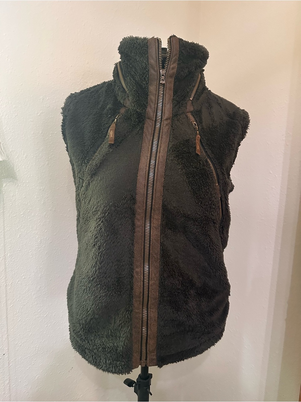 Kuhl Brown Plush Fleece Vest with Faux-Leather Yoke